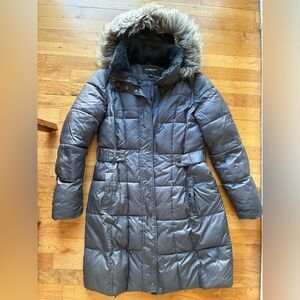 Liz Claiborne Gray Puffer Coat with Faux Fur Trim